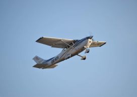 Cessna 184T selber fliegen 30 Min. ab Flugplatz Bad Vöslau